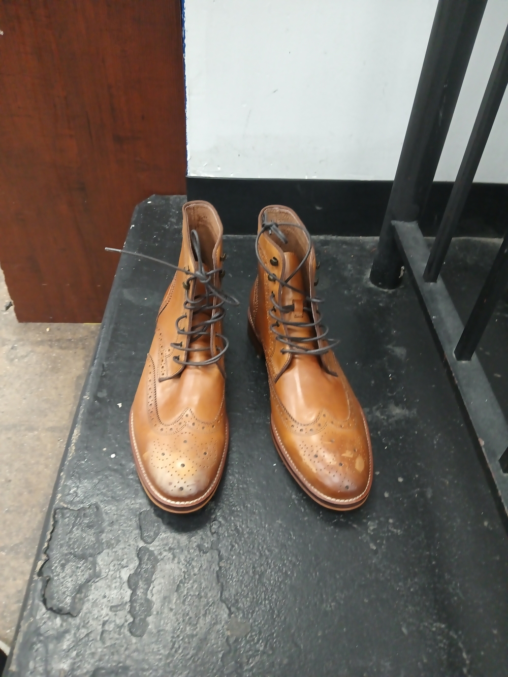 Johnston & Murphy Cognac Leather Brogue Lace-Up Boots